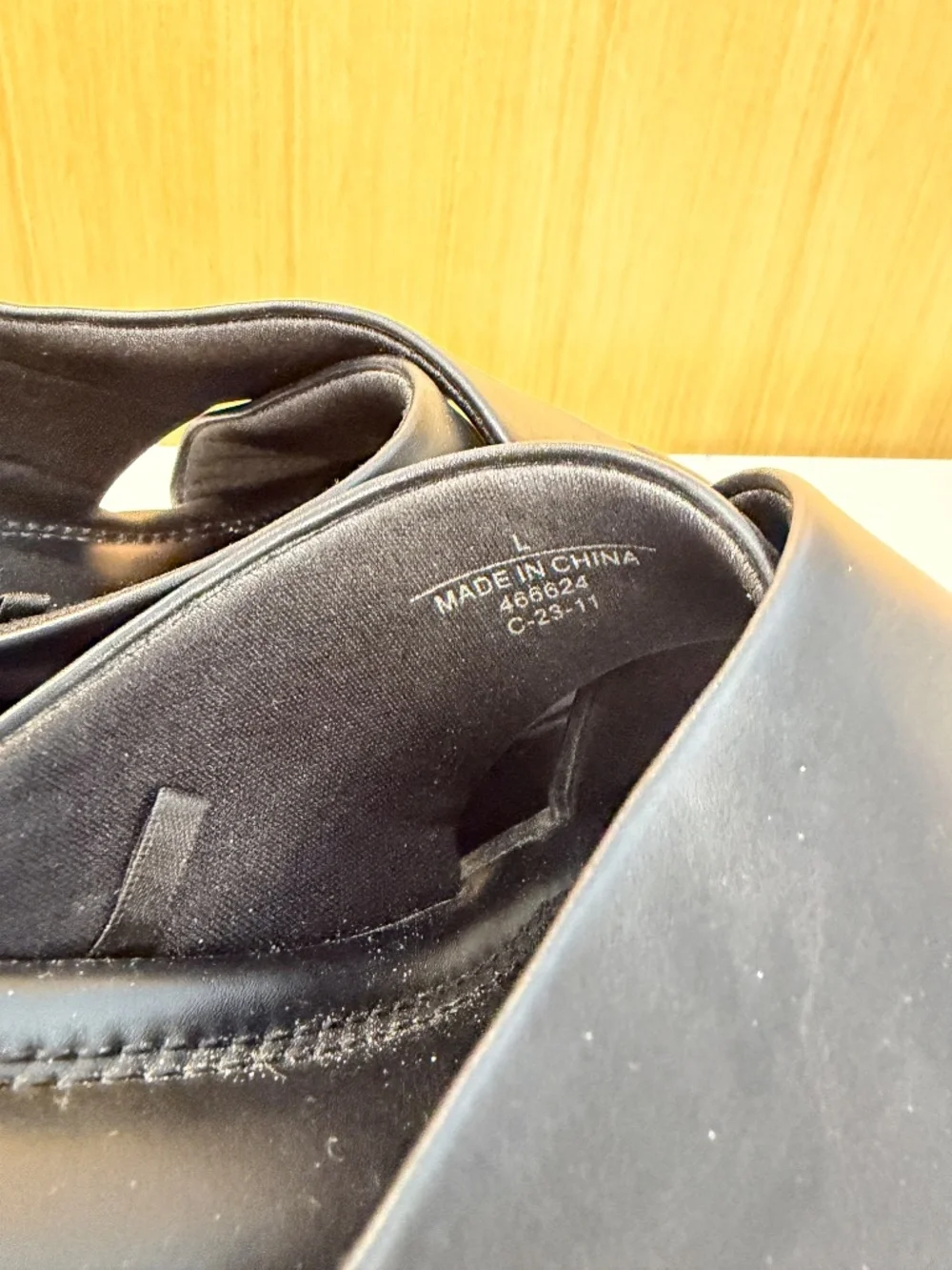 Uniqlo platform crisscross sandals